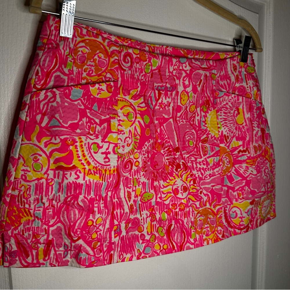 Lilly Pulitzer Tiki Stand Skort SZ 4 Colorful Tropical Beach Vibrant Pink 23577